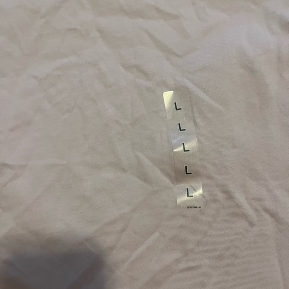 Uniqlo Men's Supima Cotton Tee - Light Purple - Picture 5 of 6